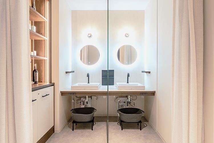 パウダールーム