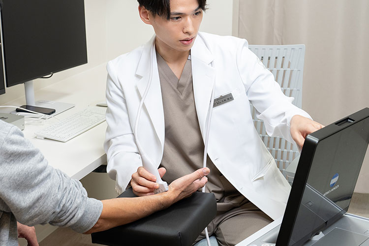 当院での診療イメージ（問診・検査）